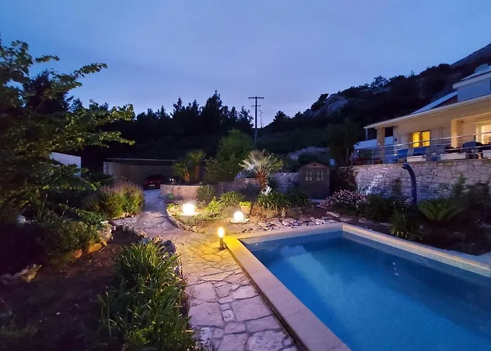 In With Sea View, Terrace, Air Conditioning, Wifi 114-3 Orebić