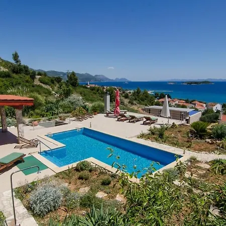 Apartment In With Sea View, Terrace, Air Conditioning, Wifi 114-3