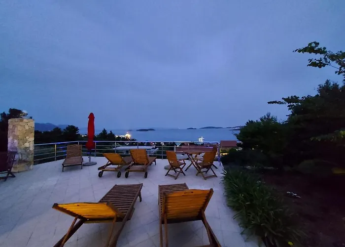 In With Sea View, Terrace, Air Conditioning, Wifi 114-3 Apartmán *